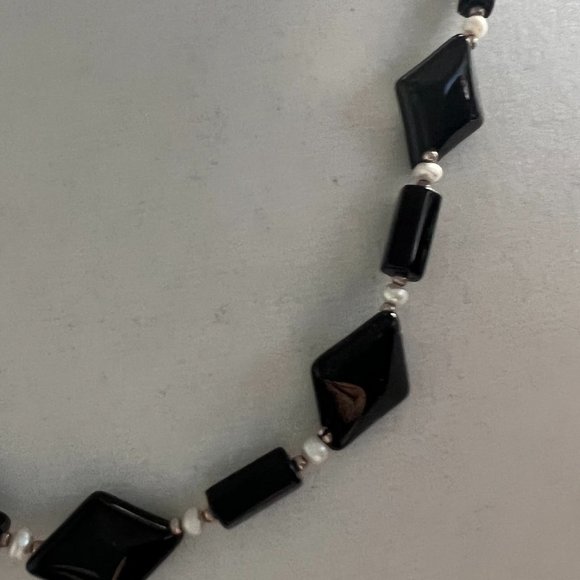 Artisan Black Beaded Seed Pearl 925 Clasp Necklace - Picture 3 of 5